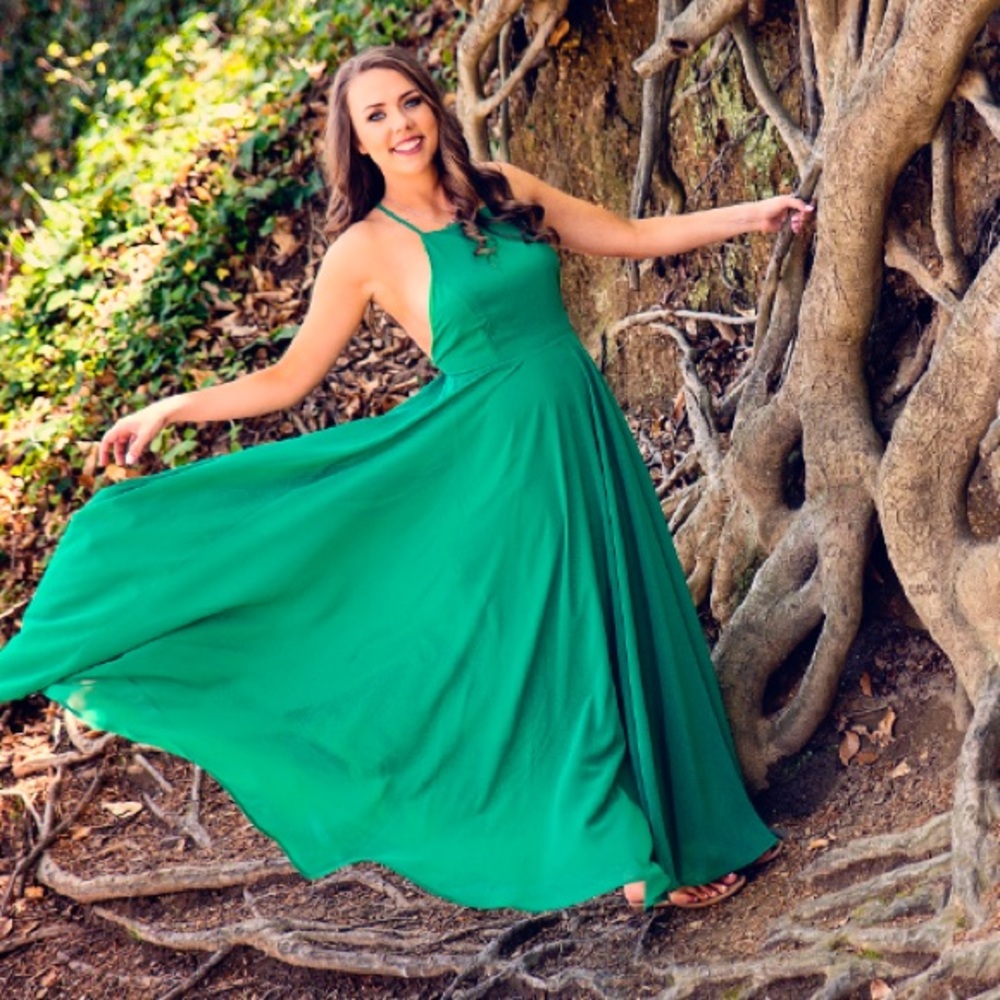 Green maxi dress